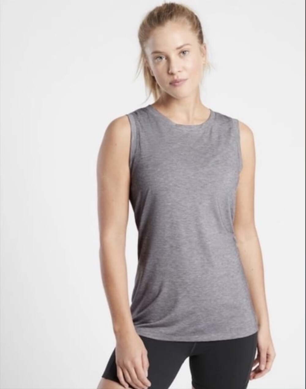 Athleta Vital Tank 2.0 Essence heather grey small athleisure yoga Pilates gym